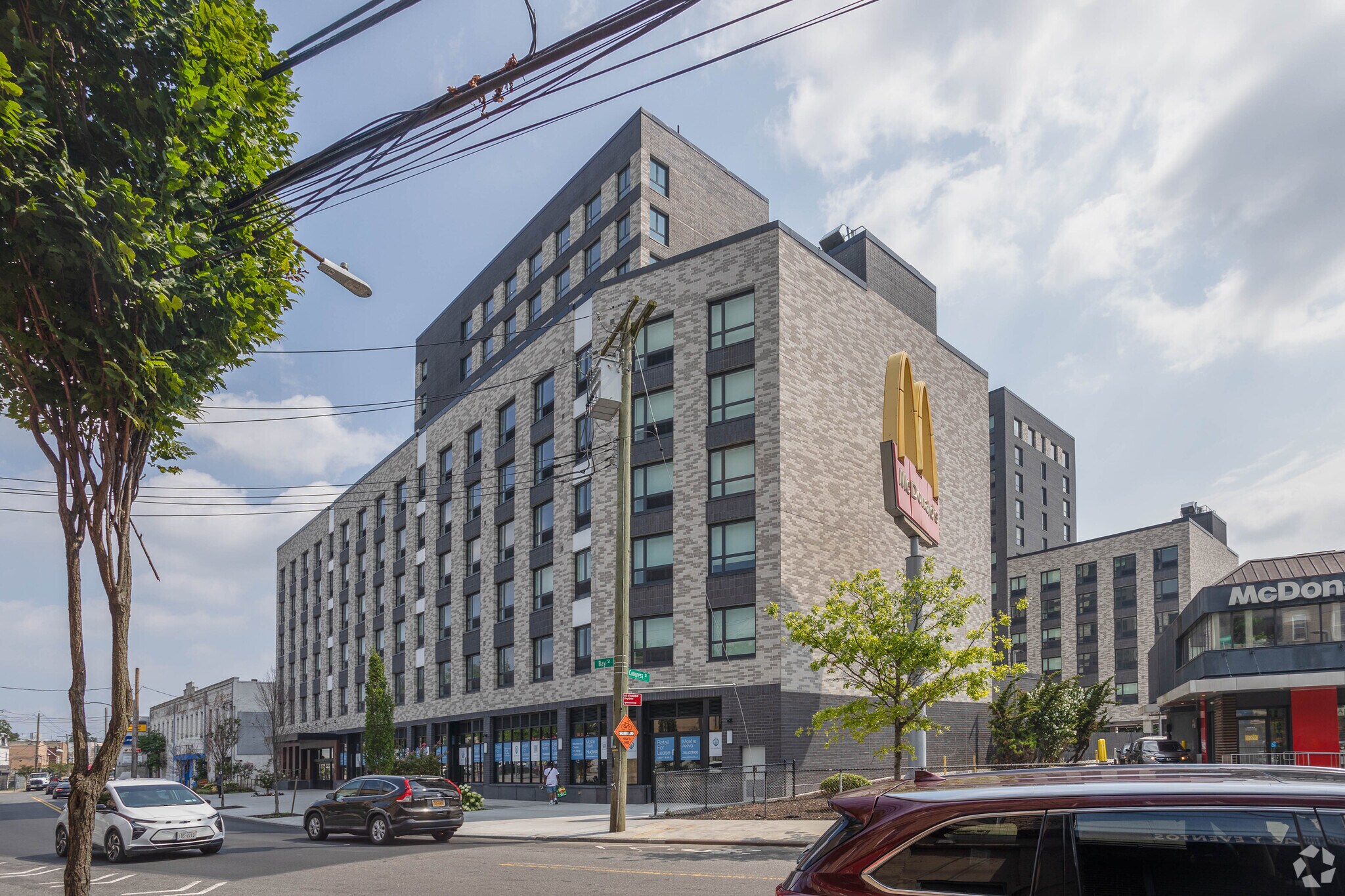 475 Bay St, Staten Island, NY à louer Photo de l’immeuble– Image 1 sur 2