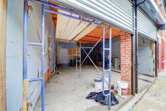Plus de détails pour 7413 65th St, Glendale, NY - Industriel/Logistique à louer