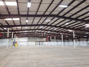 801 N James Campbell Blvd, Columbia, TN à vendre Photo intérieure– Image 1 sur 4