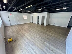 236 N Federal Hwy, Dania Beach, FL à louer Photo intérieure– Image 1 sur 5