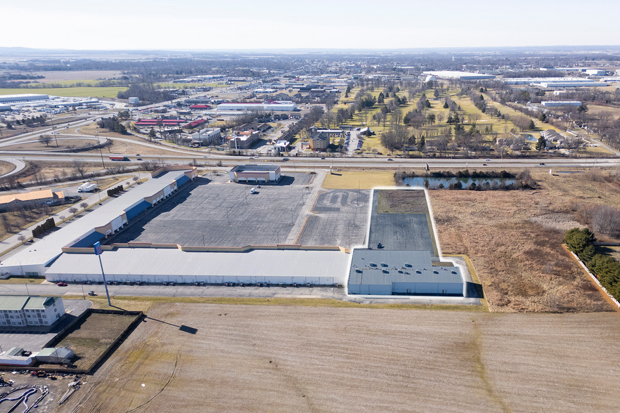 357 Tanger Blvd, Seymour, IN à vendre - Photo de l’immeuble – Image 2 sur 17