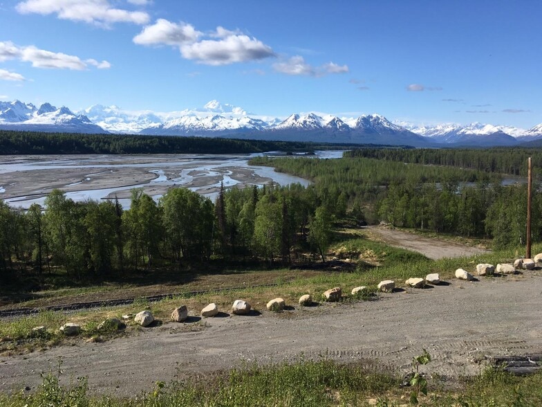 4852 Parks hwy, Trapper Creek, AK à vendre - Photo de l’immeuble – Image 2 sur 14