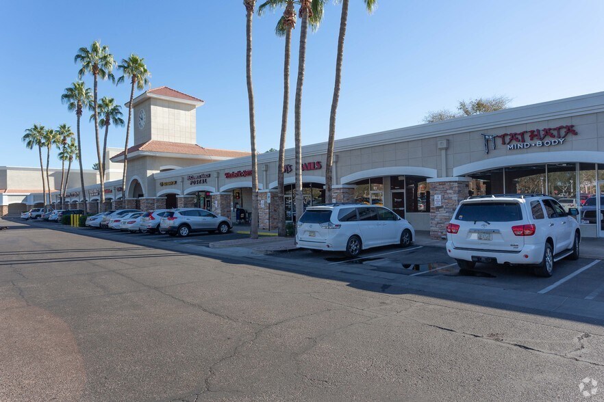 7333-7365 N Via Paseo del Sur, Scottsdale, AZ à louer - Photo de l’immeuble – Image 1 sur 21