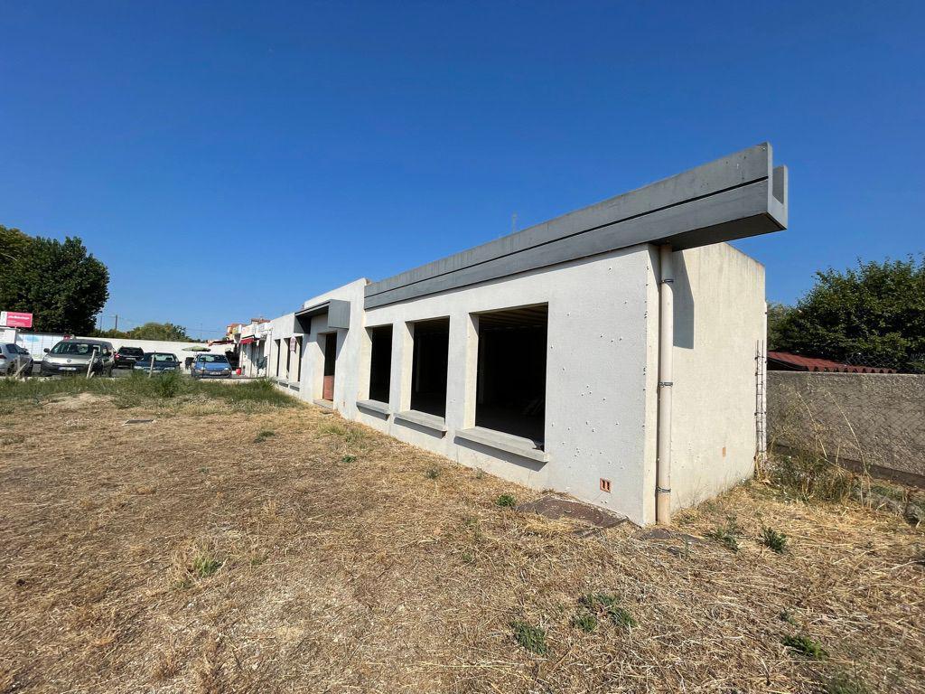 Local d'activités dans Le Muy à vendre Photo de l’immeuble– Image 1 sur 5