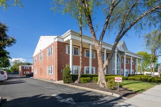 Plus de détails pour 475 E Main St, Patchogue, NY - Bureau à vendre