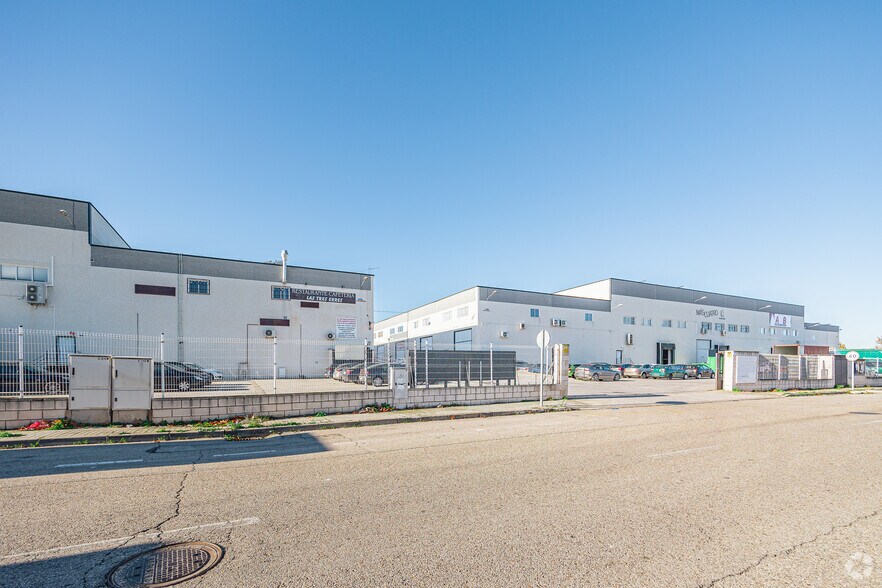 Industriel/Logistique dans Ciempozuelos, Madrid à vendre - Photo principale – Image 1 sur 1