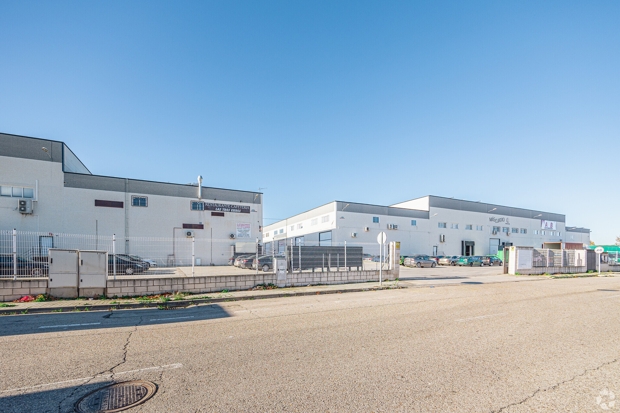 Calle de las Moreras, 1 P, Ciempozuelos, Madrid à louer Photo principale– Image 1 sur 11