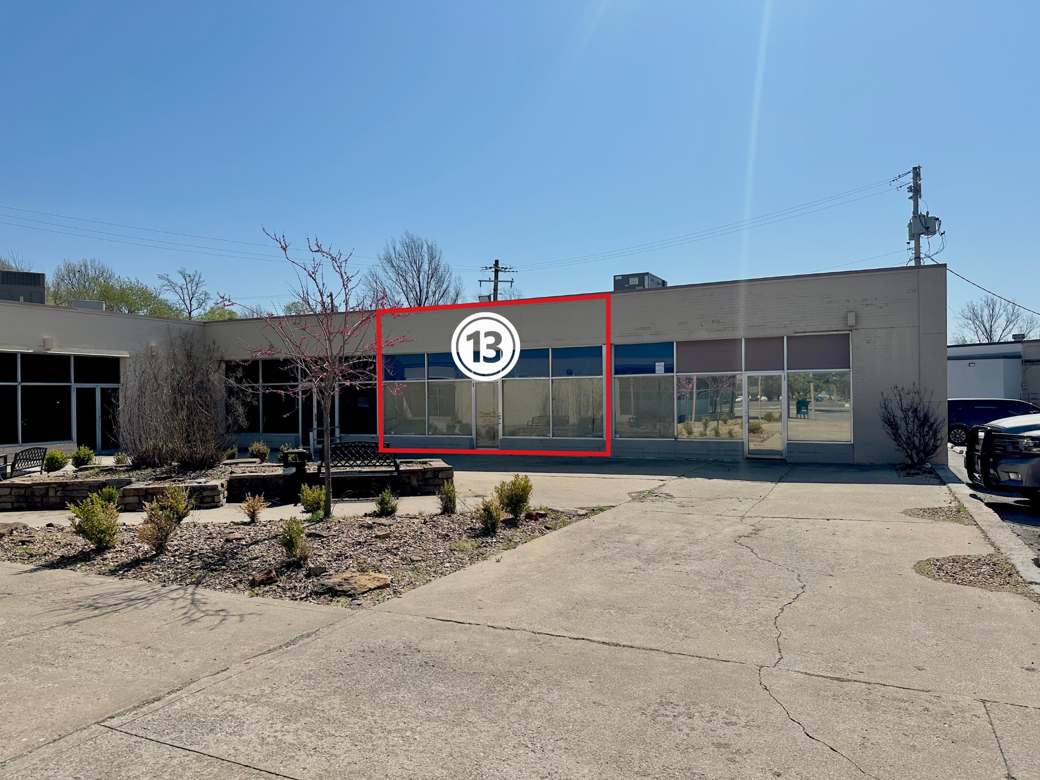 1110 E 7th St, Joplin, MO à louer Photo de l’immeuble– Image 1 sur 2