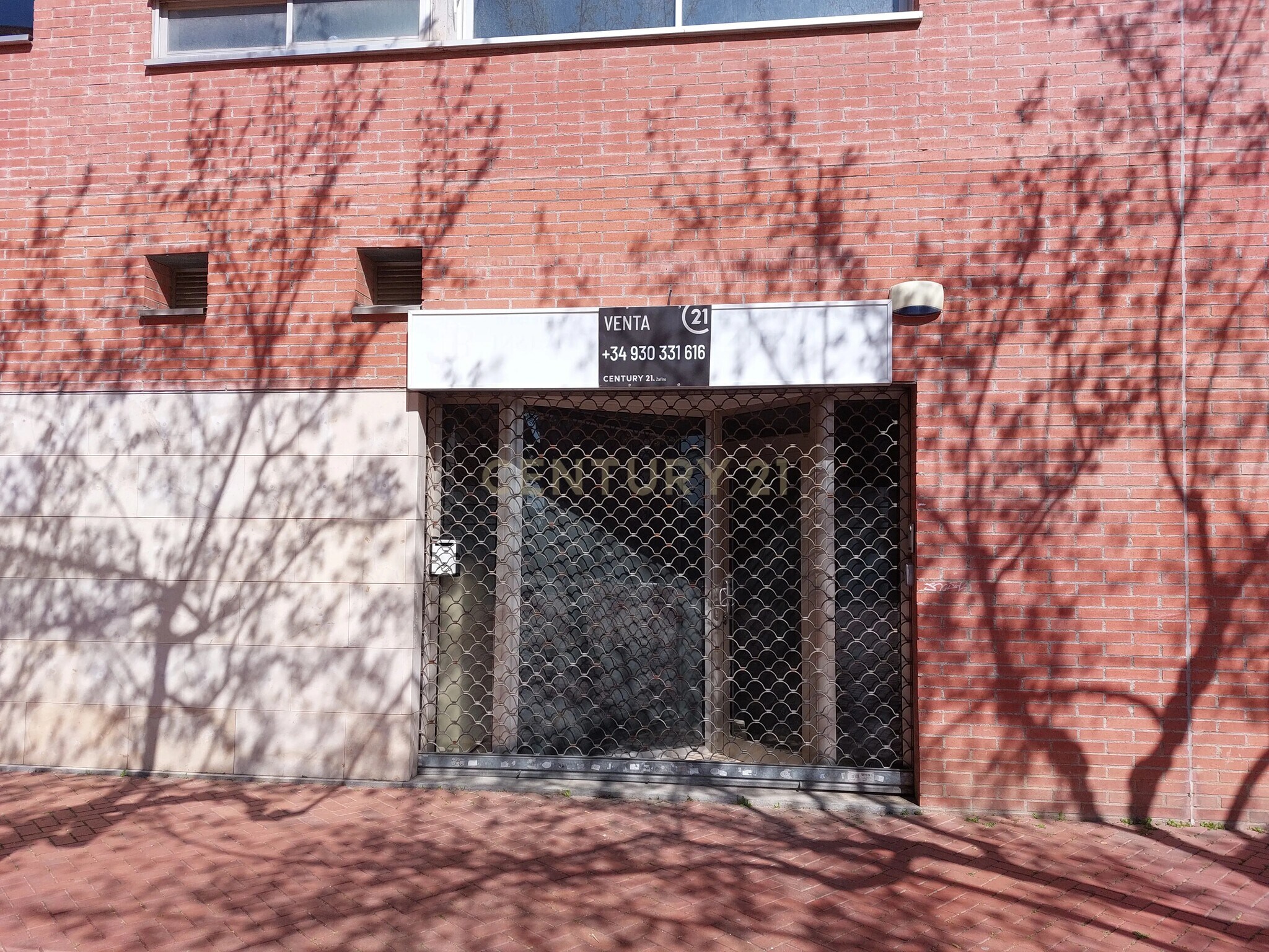 Immeuble residentiel dans Sabadell, Barcelona à vendre Photo de l’immeuble– Image 1 sur 6
