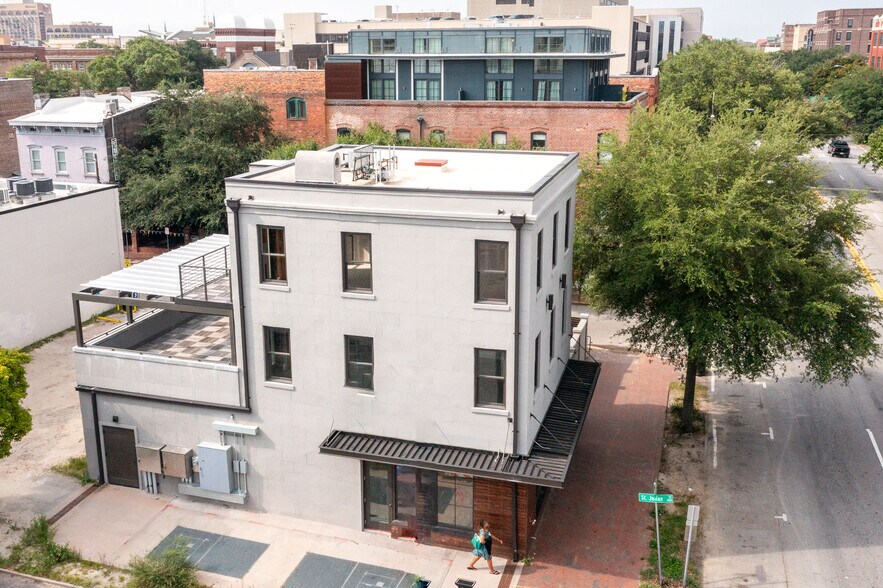 30-32 Martin Luther King Jr Blvd, Savannah, GA à louer - Photo de l’immeuble – Image 2 sur 33