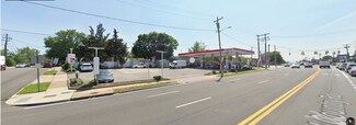 Plus de détails pour 2 Old Country Rd, Westbury, NY - Local commercial à louer