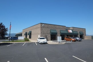 Plus de détails pour 3715-3719 International Way, Medford, OR - Bureau à vendre