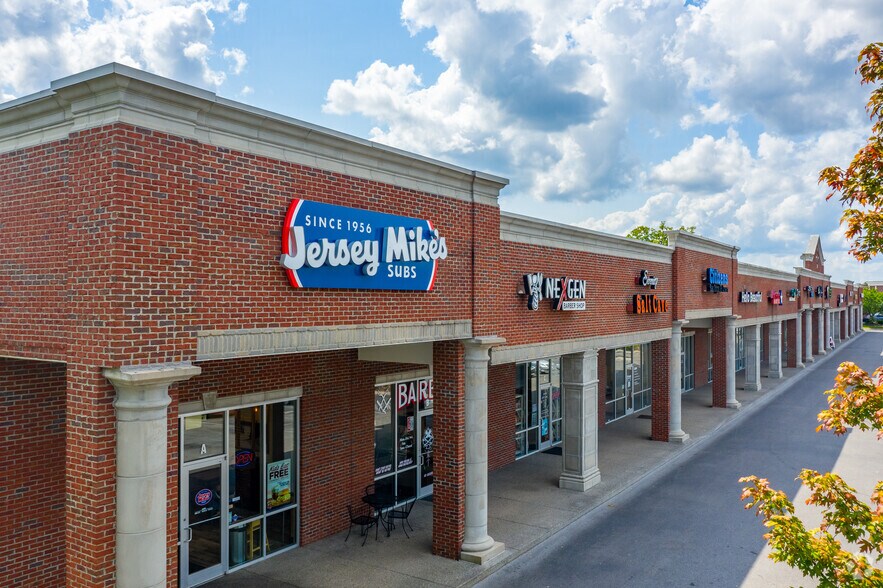 2705 Old Fort Pky, Murfreesboro, TN à louer - Photo principale – Image 1 sur 2