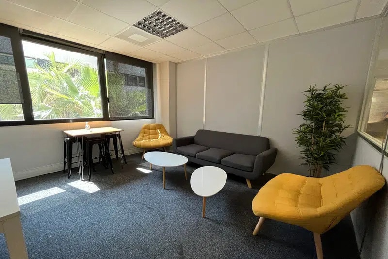 Bureau dans Montpellier à louer - Photo de l’immeuble – Image 1 sur 2