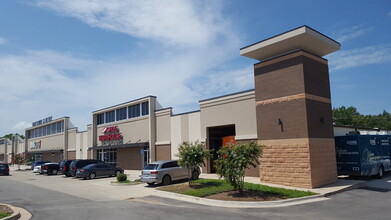 1421 S Beckham Ave, Tyler, TX à louer Photo de l’immeuble– Image 1 sur 5