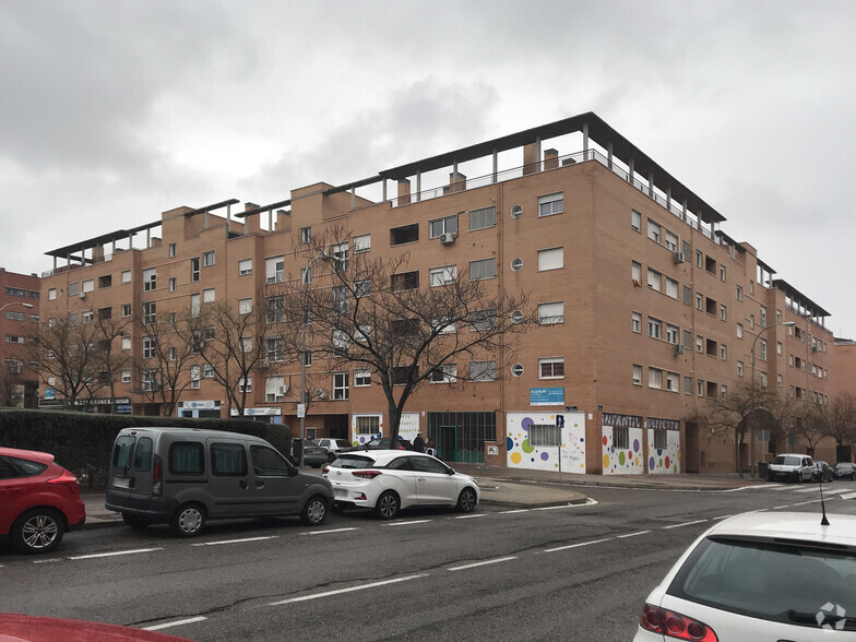Calle Ana Mariscal, 3, Madrid, Madrid à louer - Photo principale – Image 1 sur 2