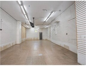 3158 Fulton St, Brooklyn, NY à louer Photo intérieure– Image 1 sur 4