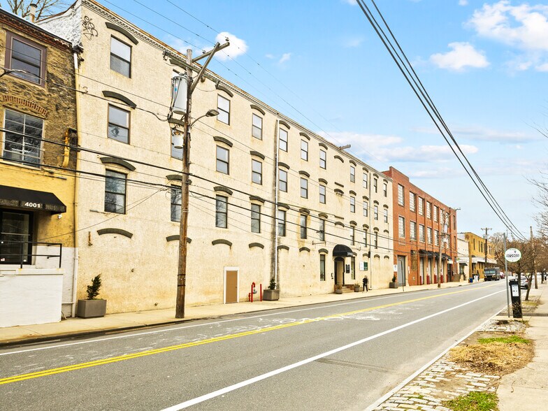 3901 Main St, Philadelphia, PA à louer - Photo de l’immeuble – Image 3 sur 34