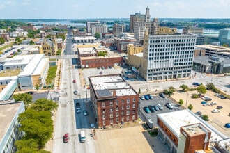 401 W 4th St, Davenport, IA - VUE AÉRIENNE  vue de carte