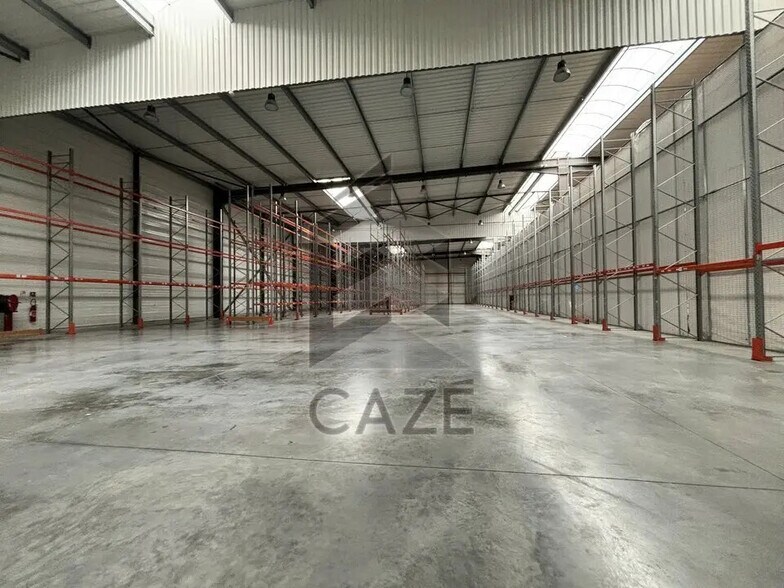 Local d'activités dans Blanquefort à vendre - Photo intérieure – Image 2 sur 7