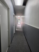 3704-3716 W Dempster St, Skokie, IL à louer Photo intérieure– Image 1 sur 4