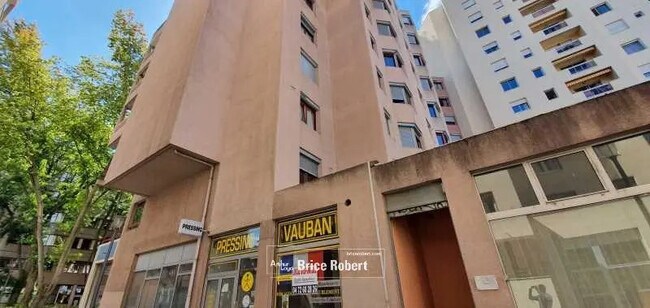 Plus de détails pour Bureau à vendre