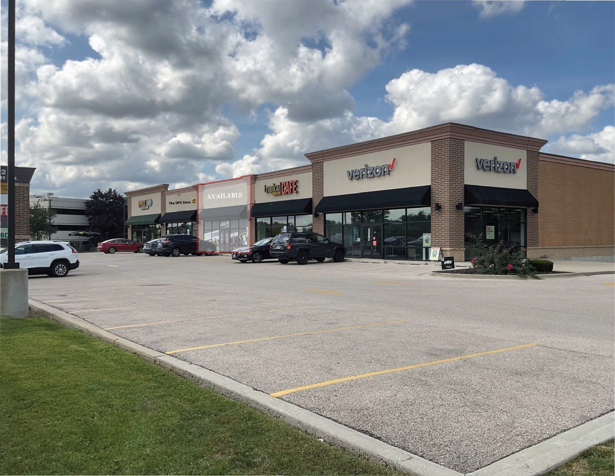 800-812 N Milwaukee Ave, Buffalo Grove, IL à louer Photo principale– Image 1 sur 6