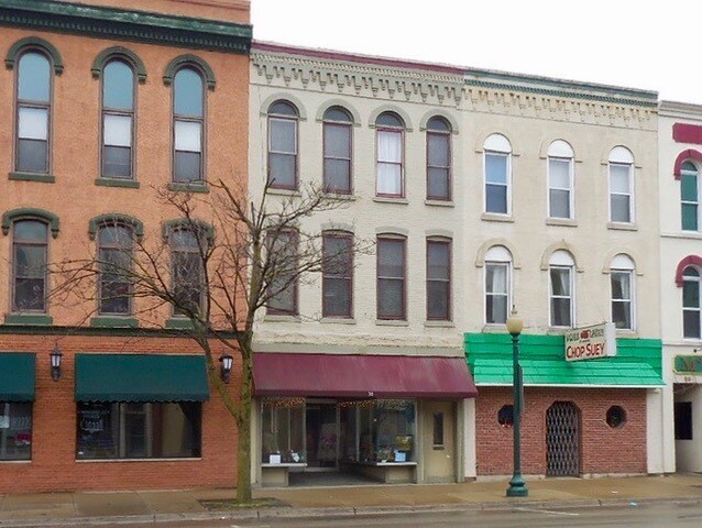 35 S Monroe St, Monroe, MI à louer - Photo de l’immeuble – Image 1 sur 2