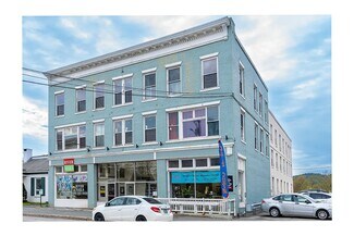 Plus de détails pour 41-43 Central St, Woodsville, NH - Logement à vendre