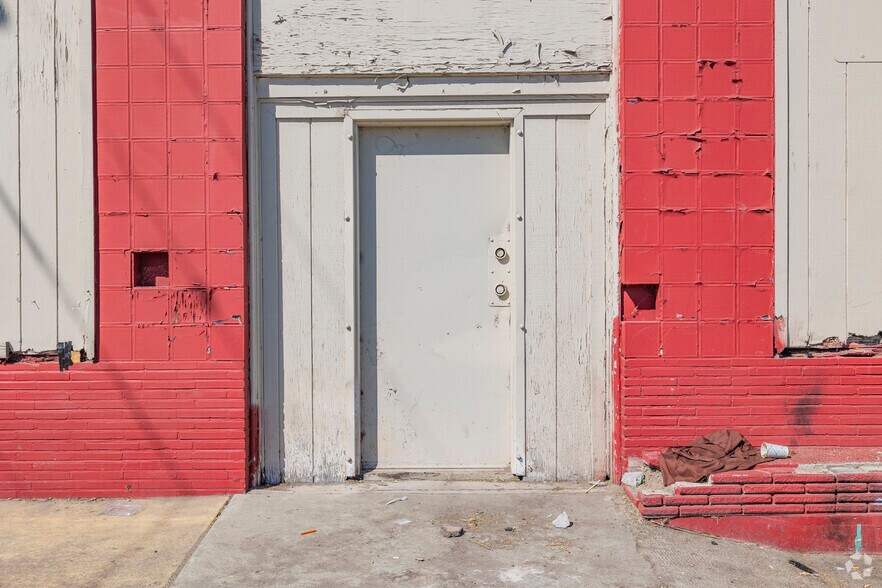 711 S Madison Ave, Stockton, CA à vendre - Photo de l’immeuble – Image 3 sur 13