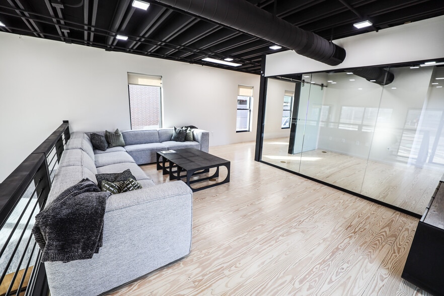 605 NW 4th St, Oklahoma City, OK à vendre - Photo intérieure – Image 3 sur 13