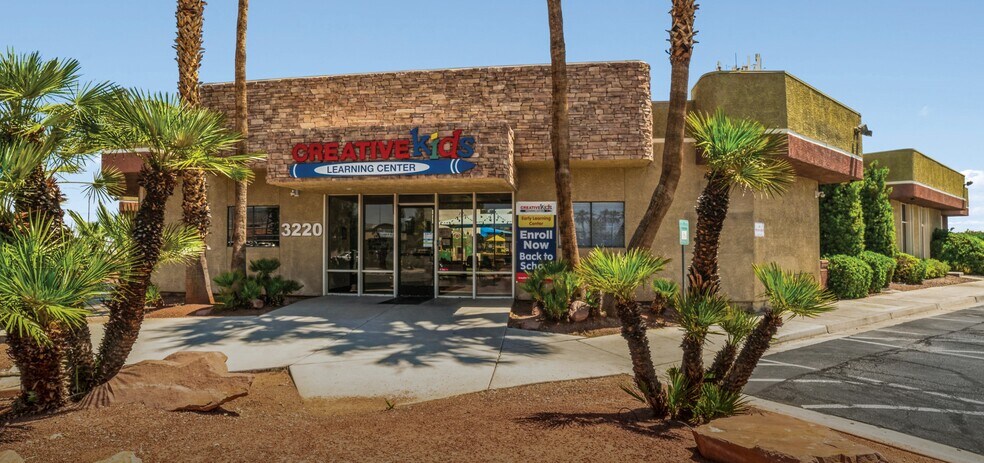 3220 N Rainbow Blvd, Las Vegas, NV à vendre - Photo de l’immeuble – Image 1 sur 6