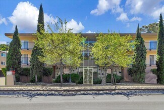 Plus de détails pour 2431 Carlmont Dr, Belmont, CA - Logement à vendre