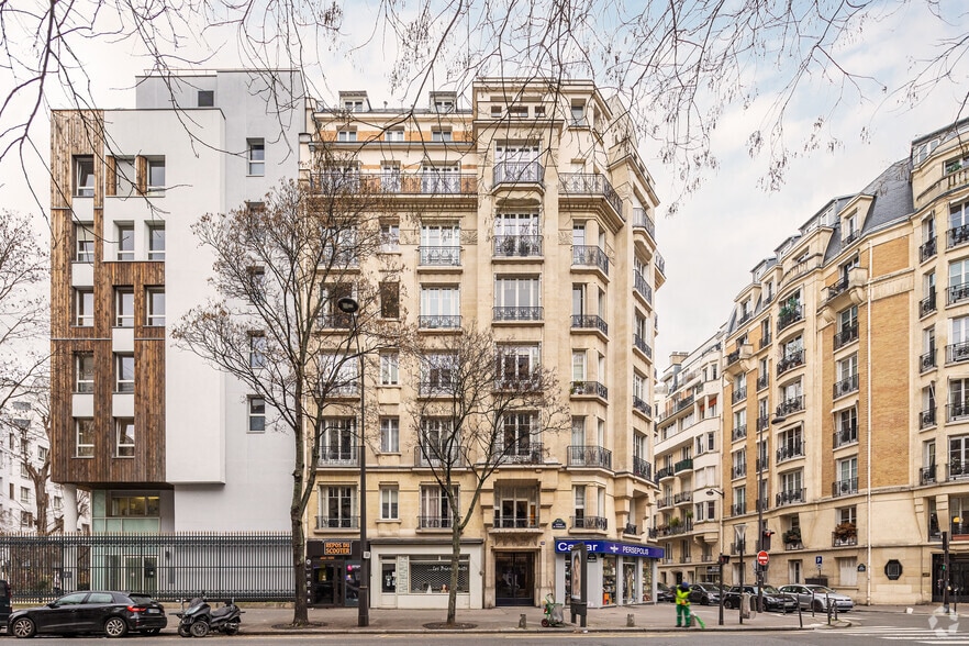 50 Avenue De Versailles, Paris à louer - Photo de l’immeuble – Image 2 sur 7