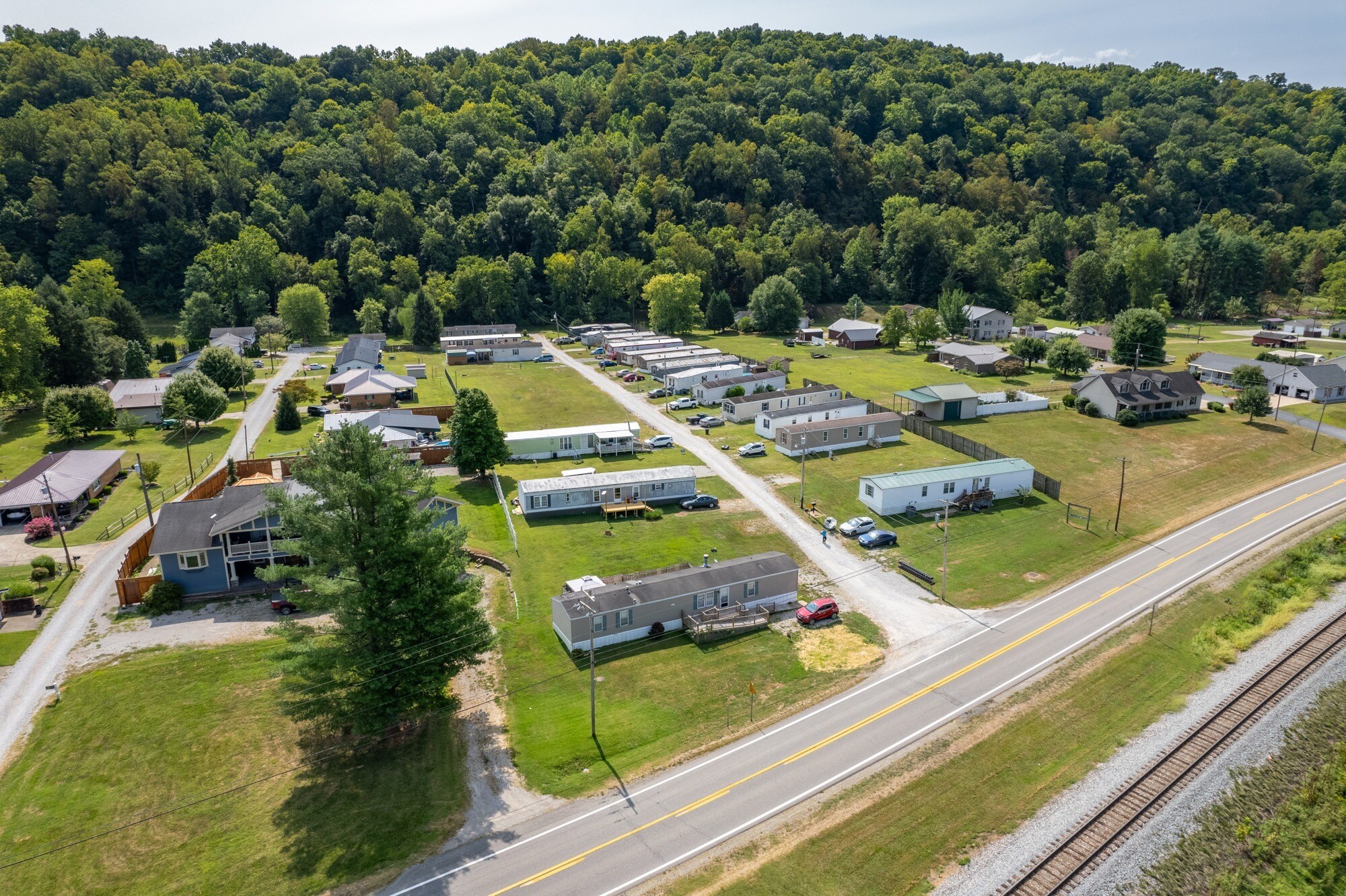 30 Phillips Dr, Sistersville, WV à vendre Photo principale– Image 1 sur 12