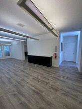 800 Mendocino Ave, Santa Rosa, CA à louer Photo intérieure– Image 2 sur 7