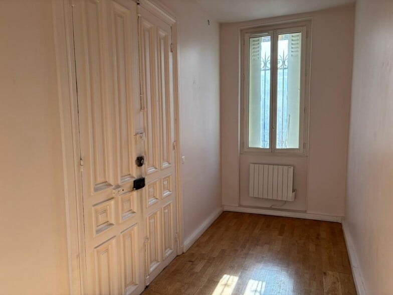 2 Avenue De Messine, Paris à louer - Photo intérieure – Image 3 sur 16