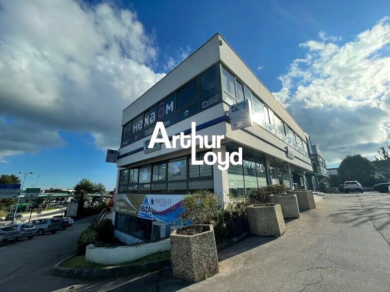 Bureau dans Antibes à louer - Photo de l’immeuble – Image 1 sur 6
