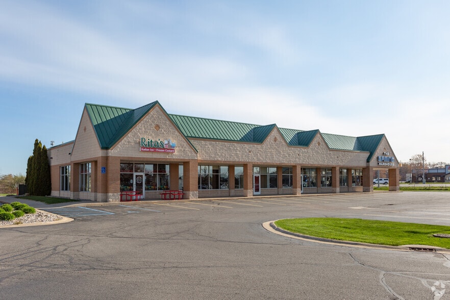 12659-12719 Riley St, Holland, MI à vendre - Photo de l’immeuble – Image 2 sur 9
