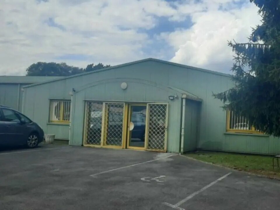 Local d'activités dans Héricourt à vendre Photo de l’immeuble– Image 1 sur 6