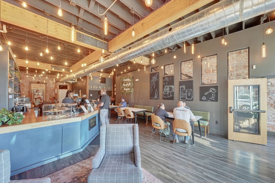 6128 Havelock Ave, Lincoln, NE à louer - Photo intérieure – Image 3 sur 8