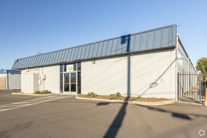 3424-3440 Auburn Blvd, Sacramento, CA à vendre - Photo principale – Image 1 sur 19