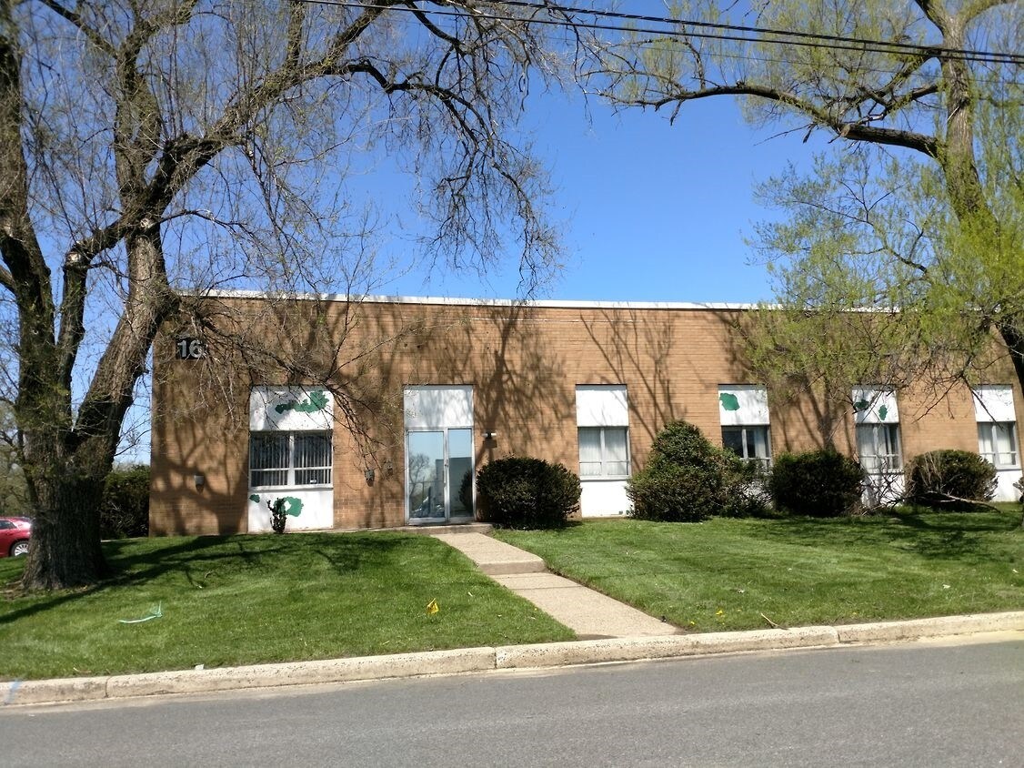 1840 Columbia Ave, Folcroft, PA à vendre Photo principale– Image 1 sur 5