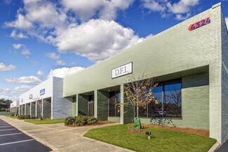 Plus de détails pour 4324 Revolution Park Dr, Charlotte, NC - Local d'activités à louer