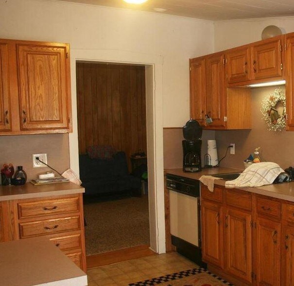 81 N Church St, Ephrata, PA à vendre - Photo intérieure – Image 2 sur 8