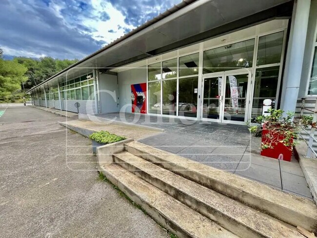 Plus de détails pour 430 Rue Pierre Simon Laplace, Aix-en-Provence - Bureau à louer