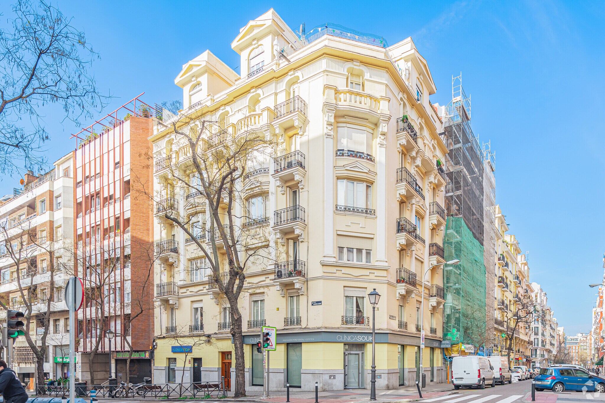 Local commercial dans Madrid, Madrid à louer Photo principale– Image 1 sur 5