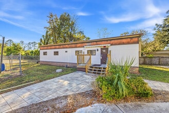 5876 Old Timuquana Rd, Jacksonville, FL à louer Photo intérieure– Image 1 sur 27