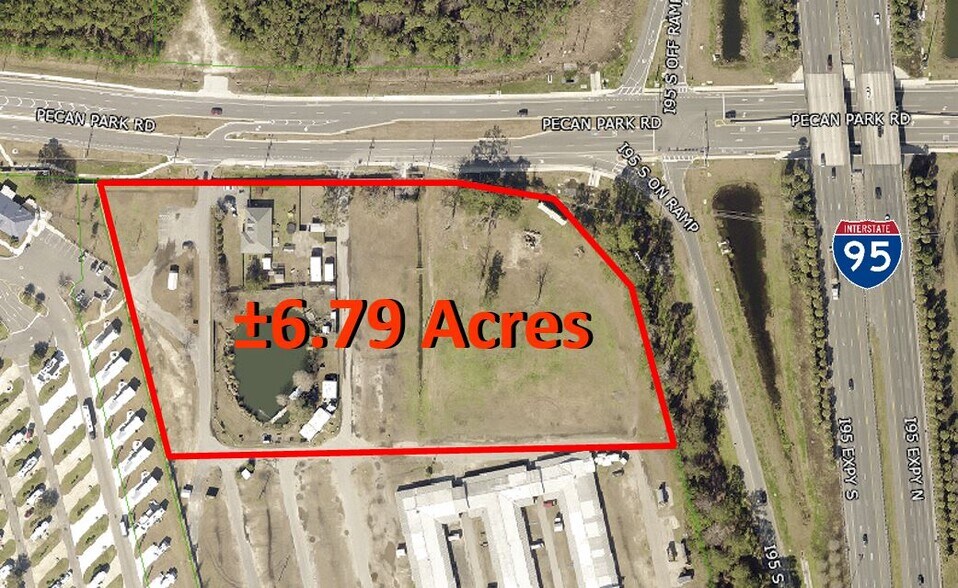 614 Pecan Park Rd, Jacksonville, FL à vendre - Photo de l’immeuble – Image 2 sur 2