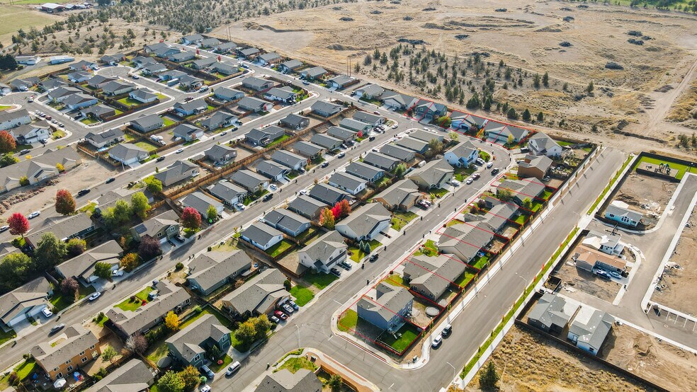 302 SE Leisek Way, Madras, OR à vendre - Photo de l’immeuble – Image 3 sur 23
